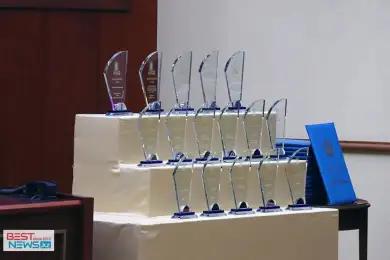 Спикер Мажилиса Ерлан Кошанов наградил журналистов-лауреатов премии «Парламент сөзі» 
