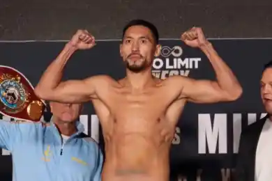 У Жанибека Алимханулы отобрали бой: скандал прокомментировали в Минтуризма и спорта РК