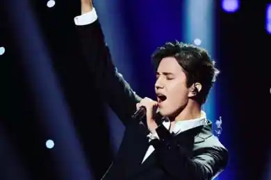 Казахстанцы могут получить льготы при покупке билетов на концерт Димаша в Нью-Йорке