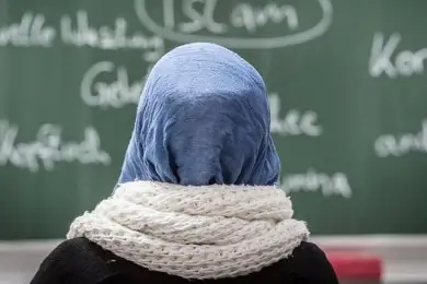 В Казахстане нет учениц, пропускающих школу из-за хиджаба – министр 