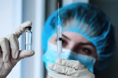 Как будут вакцинировать казахстанцев - смотрите онлайн-брифинг 