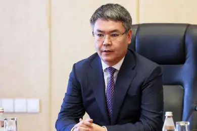 Президент Казахстана переназначил двух акимов 