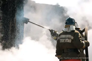 Пожарных премируют за работу в Костанайской области 