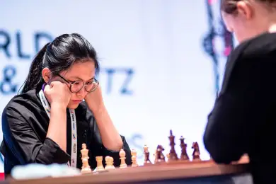 Казахстанка Асаубаева выиграла чемпионат мира по блицу 