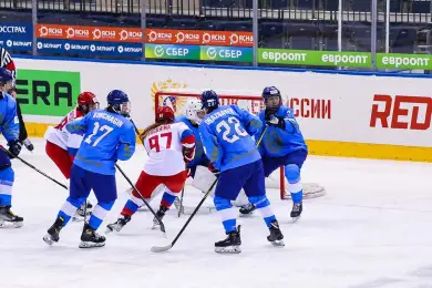 Юниоры сборной Казахстана обыграли хоккеисток России в Минске 