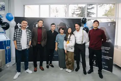 Актеры сериала «QARGA» встретились со зрителями в обновленном офисе «Казахтелекома» 