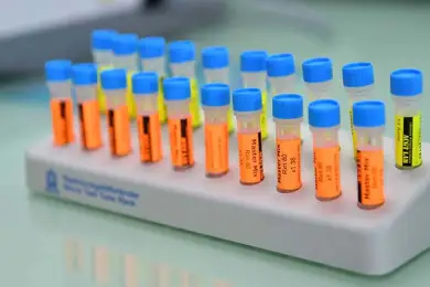 В Казахстане учёные на себе испытали вакцину от COVID19 и объяснили своё решение 
