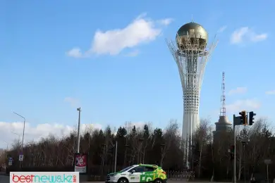 «Какой город лучше – Астана или Алматы»: Женис Касымбек дал ответ 