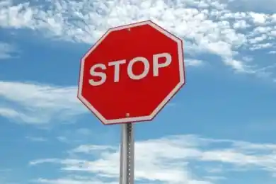 Несколько дорог закрыли в Казахстане из-за непогоды