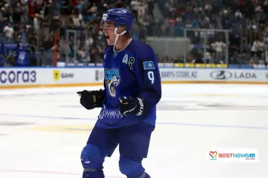 "Барыс"-"Амур": прямой эфир матча чемпионата КХЛ 