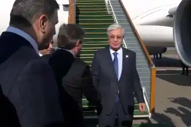 Президент Казахстана прибыл в Азербайджан