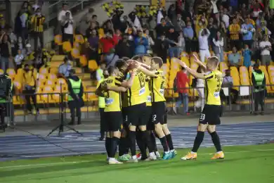 "Кайрат" обыграл "Маккаби" в Алматы