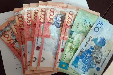 Более 2,7 млн казахстанцев получат соцвыплаты из бюджета 