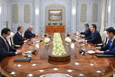 Узбекистан поставит в Казахстан овощи и картофель, подписан контракты 