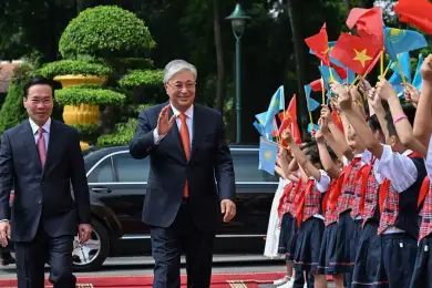 Как начался официальный визит Президента Казахстана во Вьетнам 