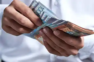 Как на казахстанцев вешают онлайн-кредиты и грабят в Интернете