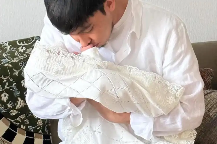 Raim и Ерке Есмахан снова стали родителями