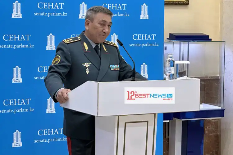 «Люди гибнут не только в Вооруженных Силах» - первый замминистра обороны Казахстана Камалетдинов о проблемах с призывом