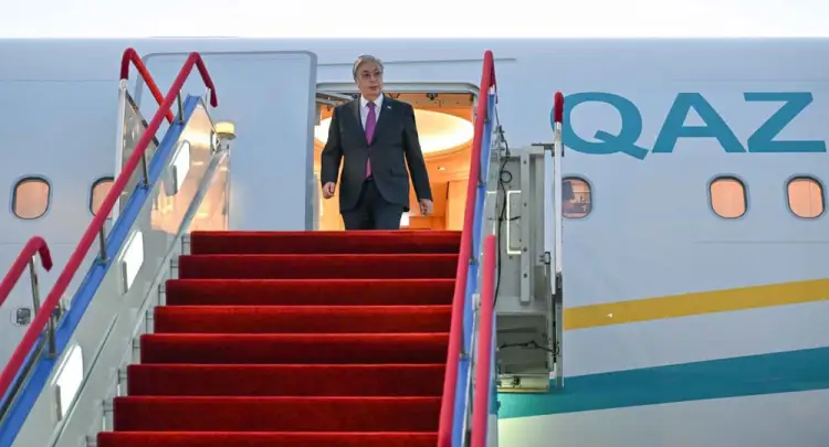 Президент Казахстана прибыл в Урумчи