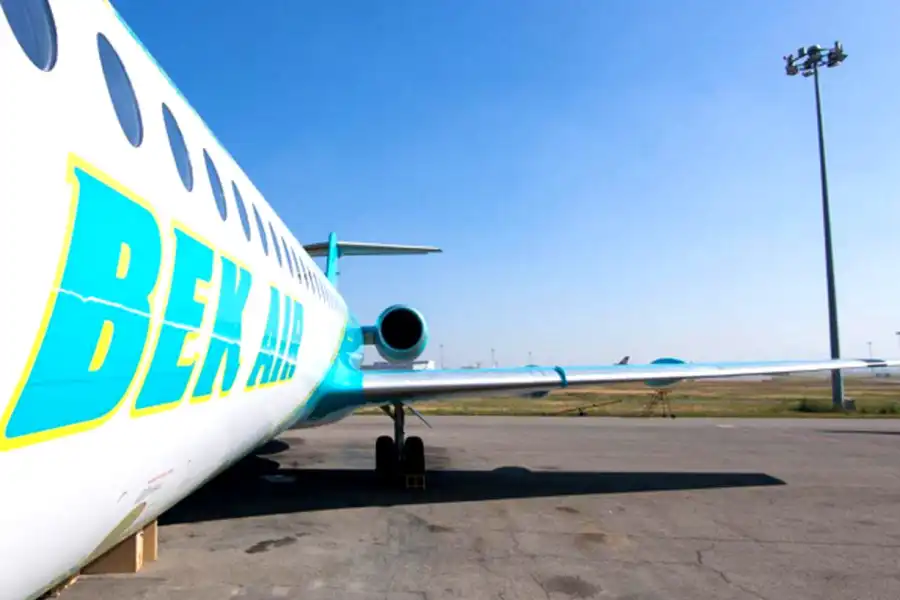 Камалиев:  приостановлены полеты 9 самолетов «Fokker 100» авиакомпании «Bek Air» 