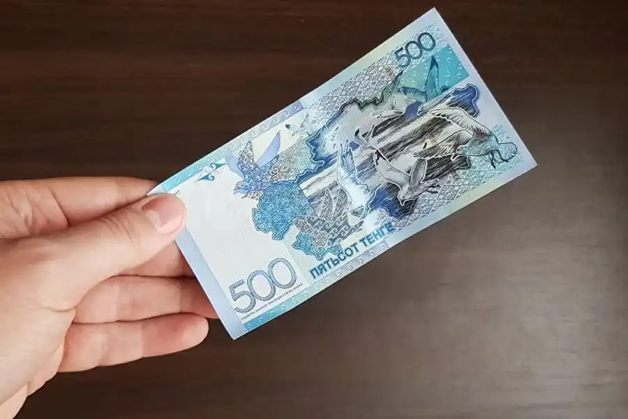 Цифра дня: 220 000 вкладчиков «Банк Астаны», «Qazaq Banki» и «Эксимбанк Казахстан» ещё не получили своих денег  