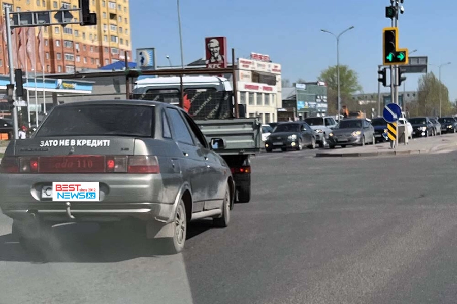 Казахстанцы стали меньше приобретать авто и предпочитают технику б/у 