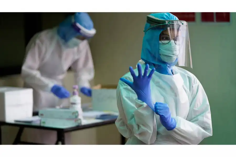 "Через 5-7 дней у нас будет резкий рост заболеваемости коронавирусом" - прогноз 