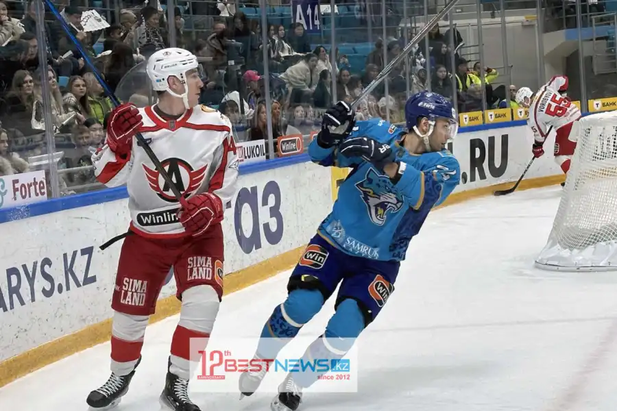 Барыс и Автомобилист обменялись голами 