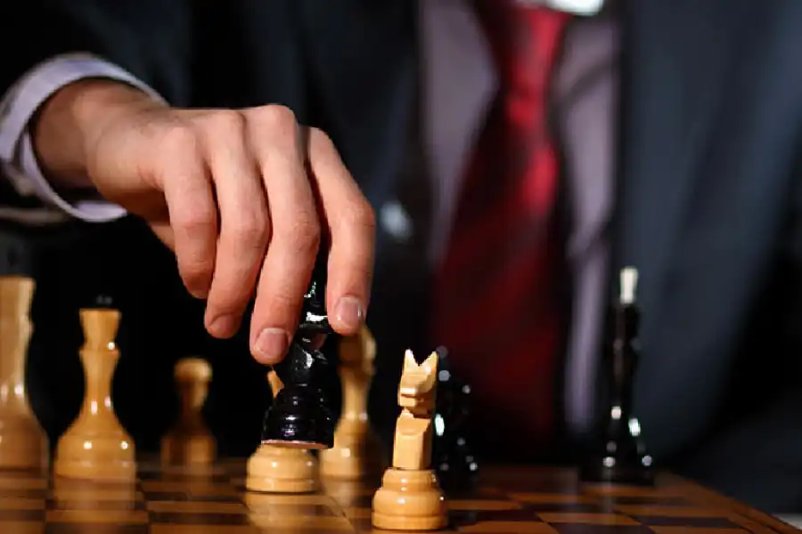 Атамкулов сделал ход конём и возглавил Федерацию шахмат 