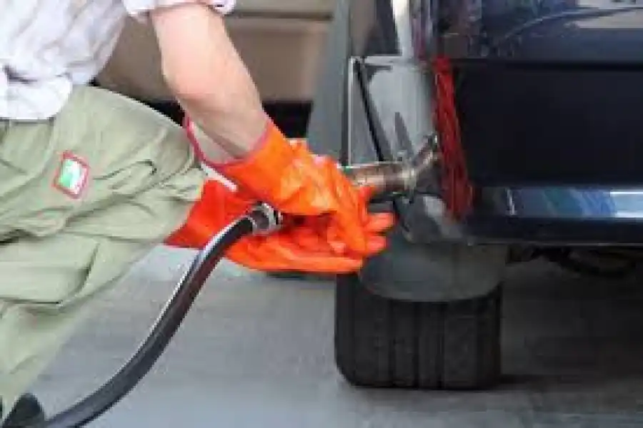 В Казахстане откроют новые газоперерабатывающие заводы для транспорта на газе 