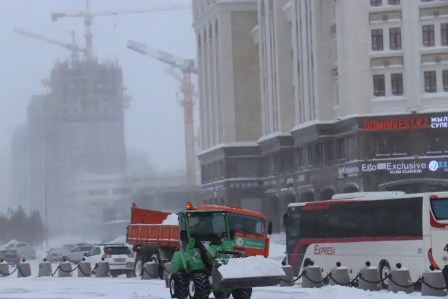 Непогода в Нур-Султане: спасатели обратились к населению 