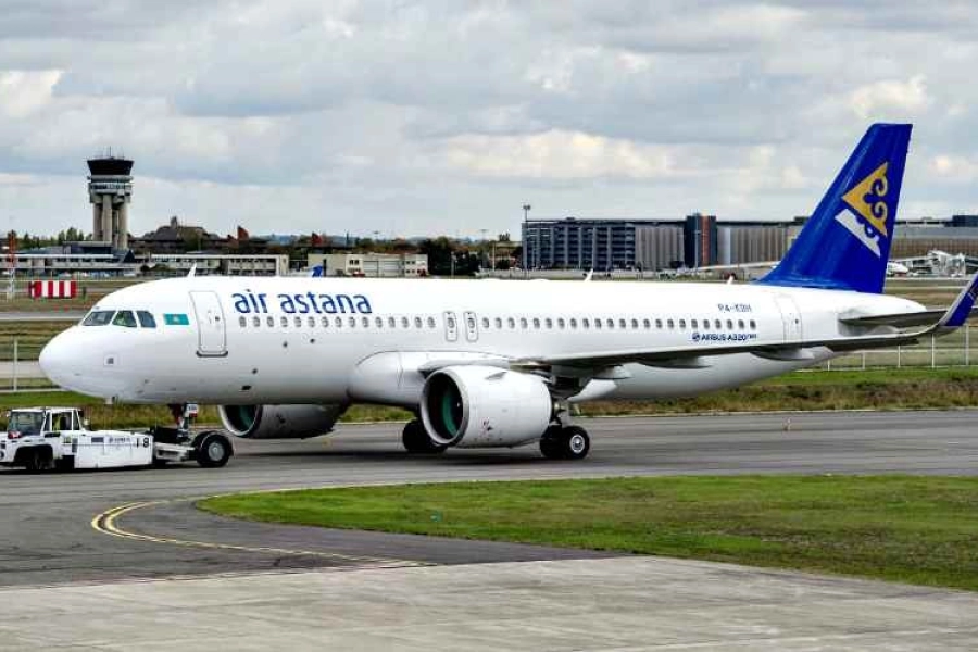 В Шереметьево самолет "Air Astana" столкнулся с тележкой для багажа 