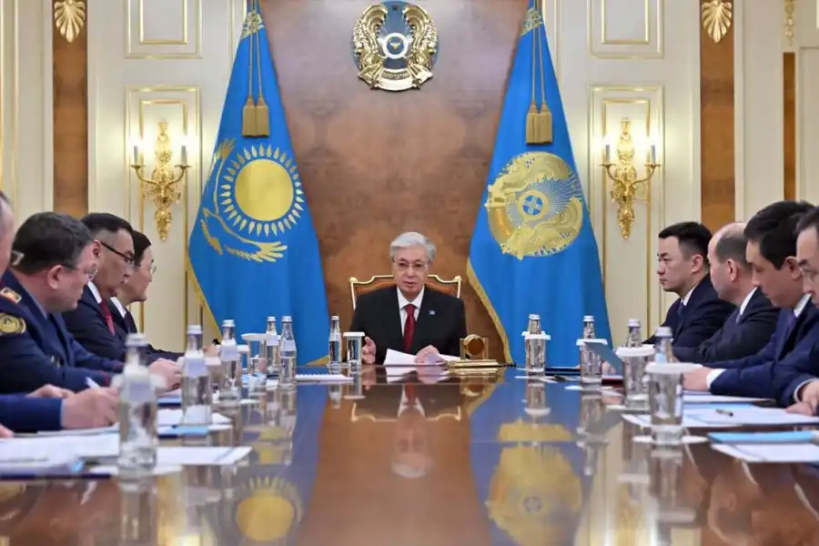 Гибель и травматизм военнослужащих: Президент собрал военачальников 