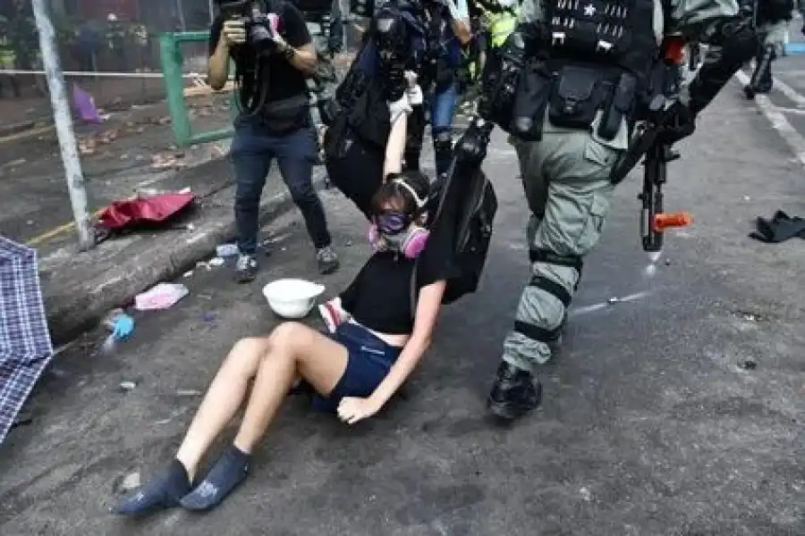 МИД рекомендовало обучающимся в Гонконге студентам вернуться в Казахстан 