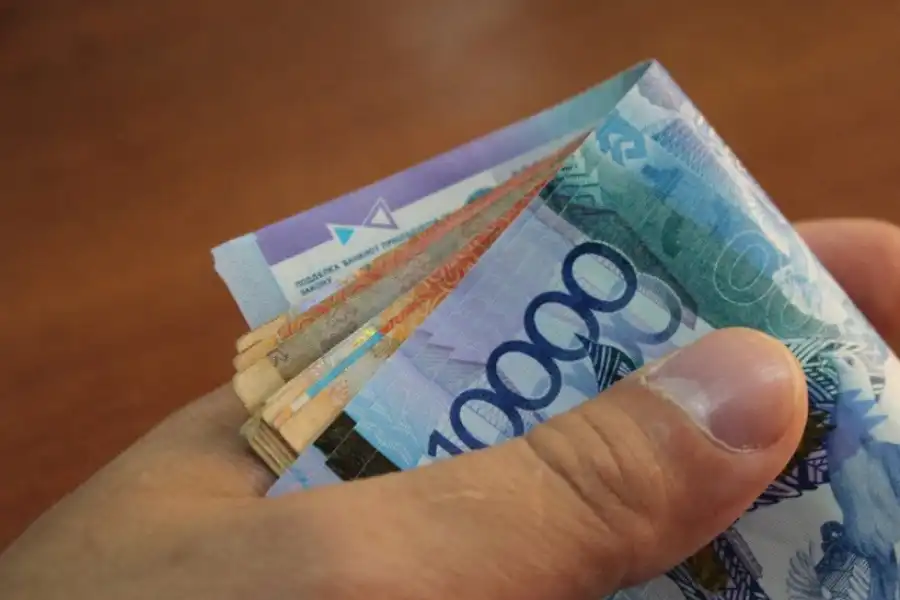 Можно ли заразиться COVID19, используя наличные деньги? Ответ Нацбанка РК 