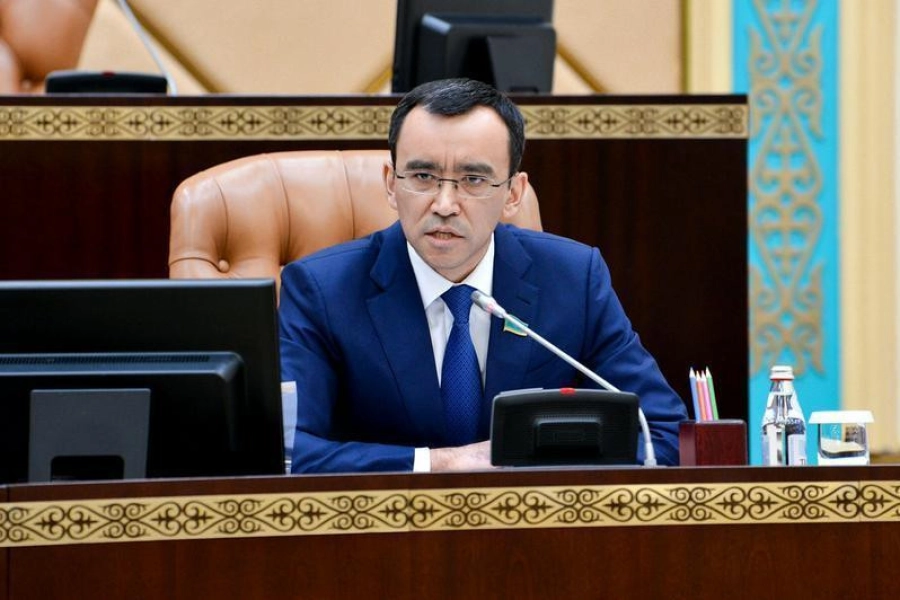 Кто заменит Ашимбаева на пленарном заседании Сената 