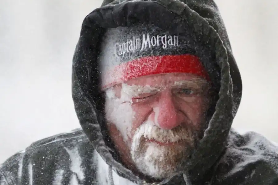 Как правильно одеться в аномальные морозы – lifehack для казахстанцев 