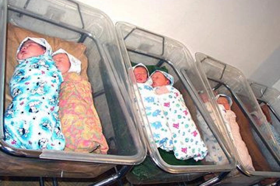В Алматы на сайте торговали новорожденными младенцами - прокуратура 
