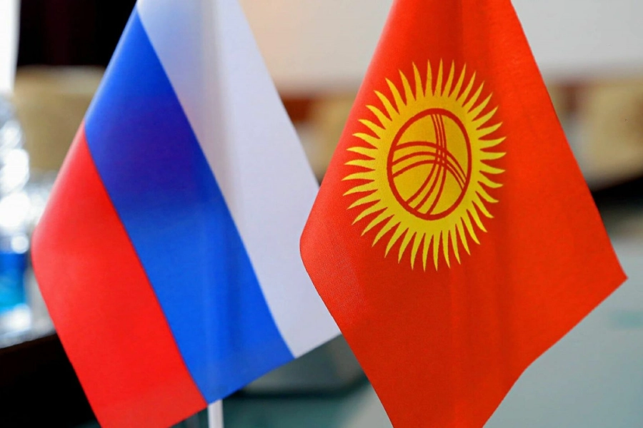 Кыргызстан попросил Россию провести миграционную амнистию 
