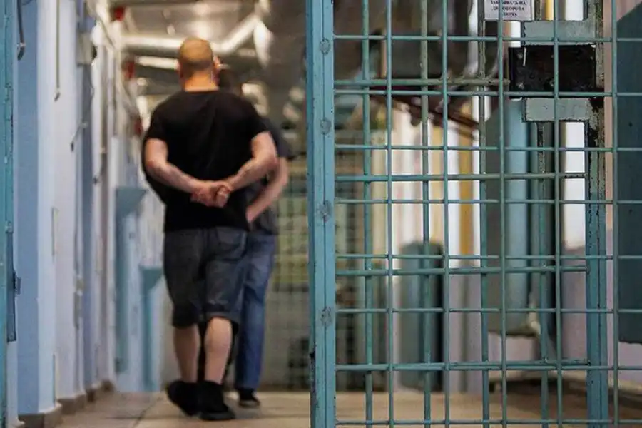 Сенат отправил на подпись Президенту закон о передаче Казахстаном и Узбекистаном осужденных граждан 