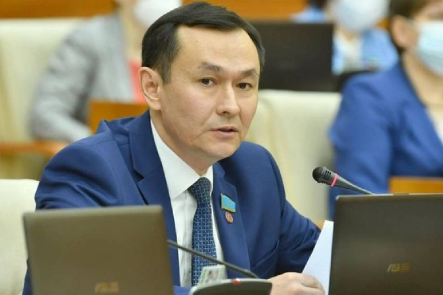 “Народная партия Казахстана” не поддержала отчет Правительства об исполнении бюджета 