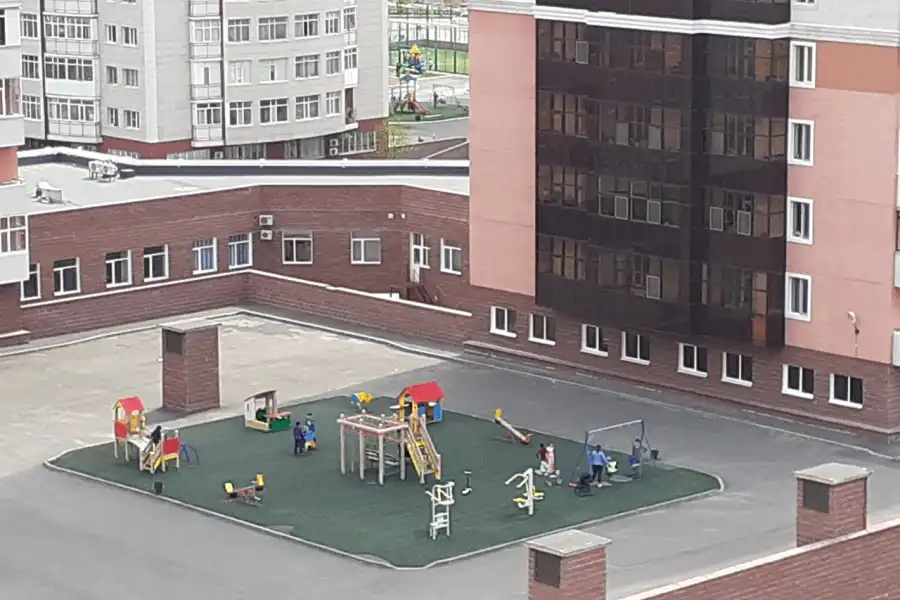 Больше трех не собираться: правила прогулки во дворах для жителей Нур-Султана 