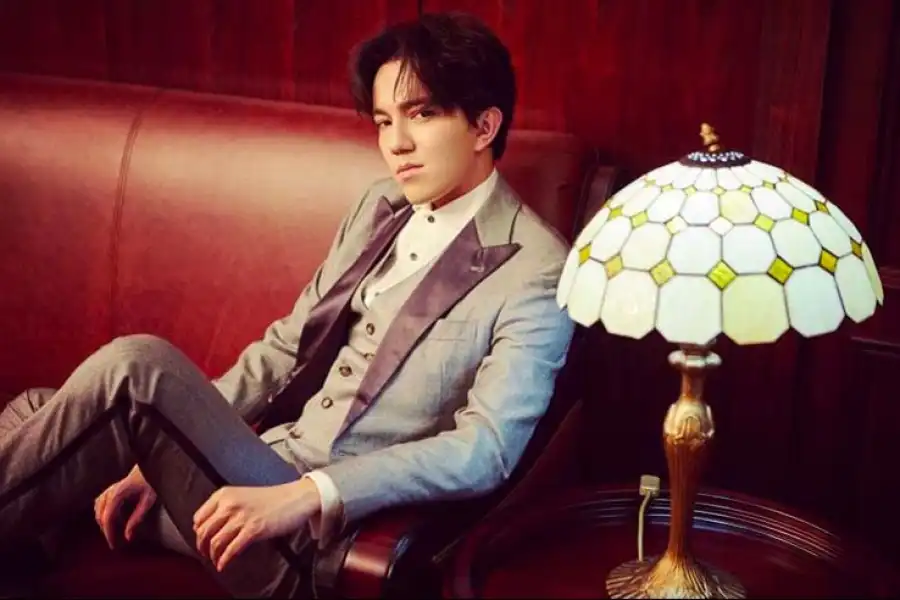 Димаш, Элизабет Турсынбаева, Нуржан Альтаев получили премии "Народный любимец" 