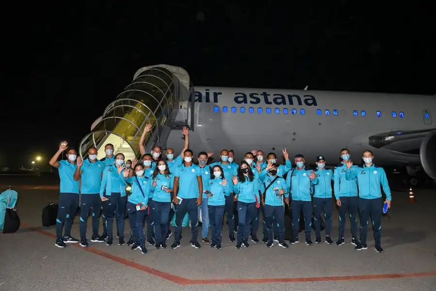 Олимпийцы Казахстана вылетели в Токио на Олимпиаду - фото 