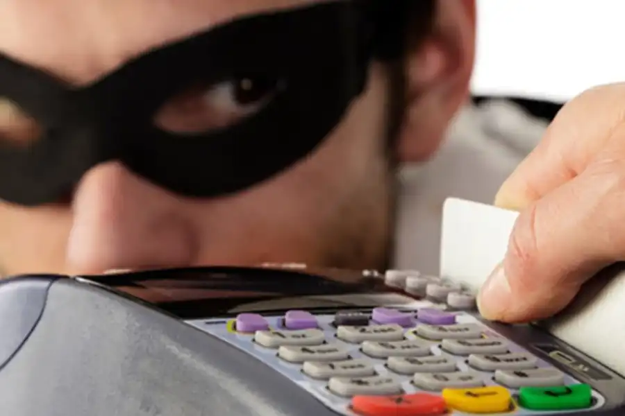 Ваша карта бита: как мошенники похищают деньги с карточек жителей Нур-Султана  