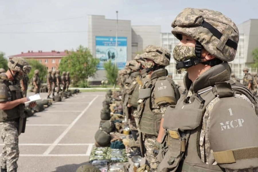 В Вооруженных Силах Казахстана начались тактико-строевые занятия 