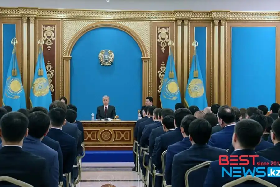 «Нам нужна новая команда управленцев»: Токаев обратился к молодёжи 