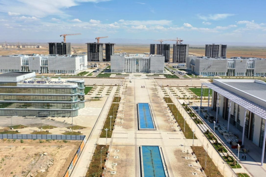 В Туркестане построят солнечную электростанцию и 24 развязки 