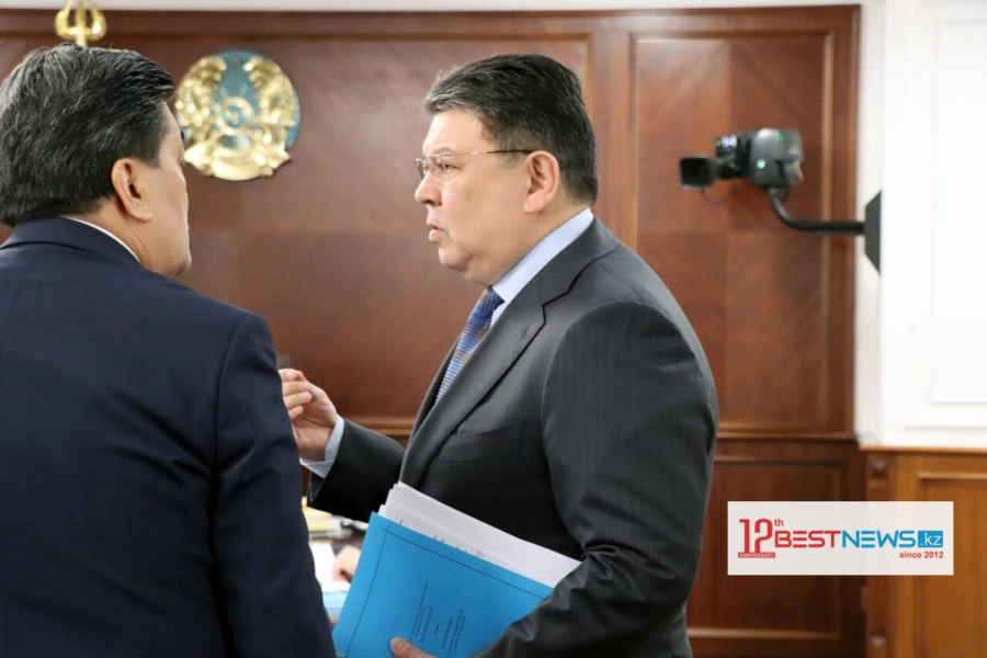 12 человек погибли в ДТП: Канат Бозумбаев создал правкомиссию 