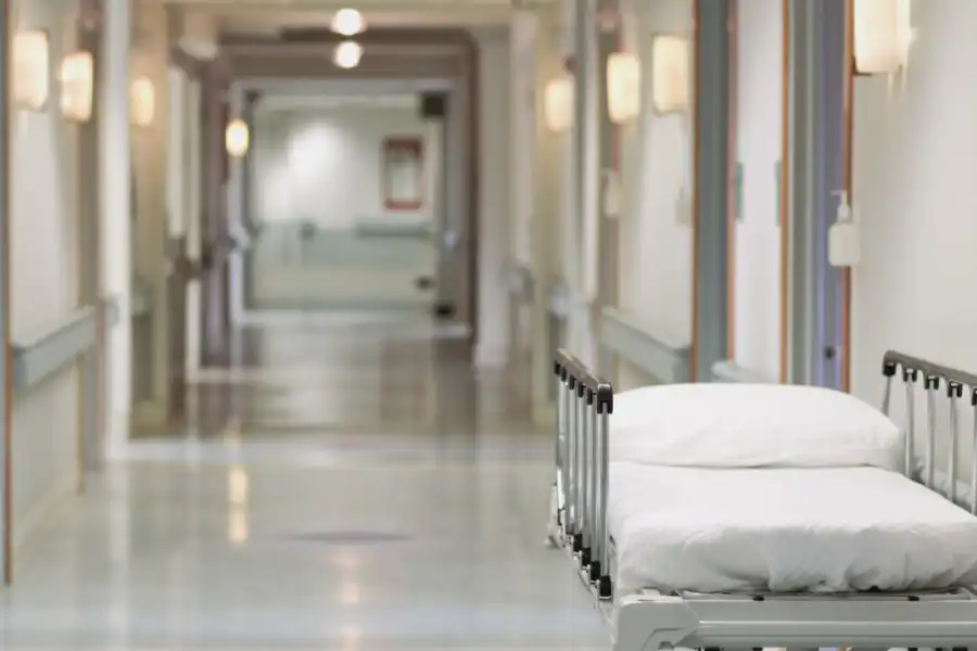 "Были частые командировки": в Нур-Султане скончался мужчина от коронавируса 